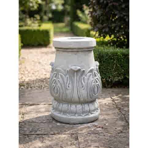 Klassiek sierlijke sokkel van beton - 47 cm hoog