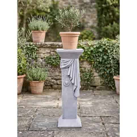 Griekse sokkel met Medusa embleem 98 cm hoog