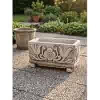 Decoratieve betonnen plantenbak met bloemenmotief 30 cm