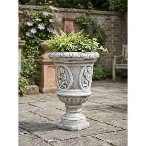 Decoratieve betonnen bloempot met cherubijn figuur 63 cm