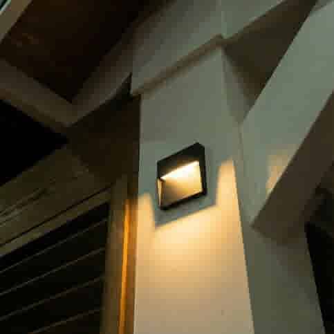 Lyslight Iben wandlamp