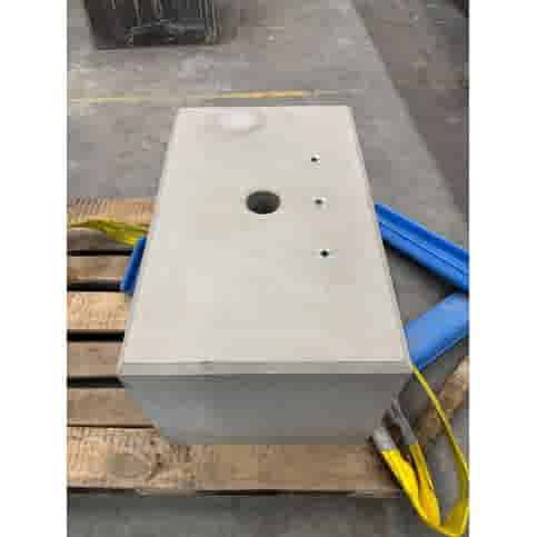 Ballastblok grijs met lepelgaten 80x50 cm en 45cm hoog M16 en gat